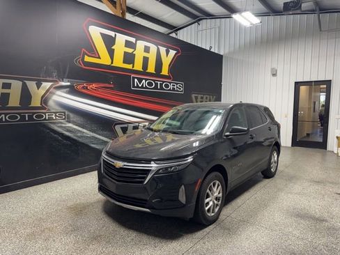Used 2024 Chevrolet Equinox LT AWD/4WD image 1