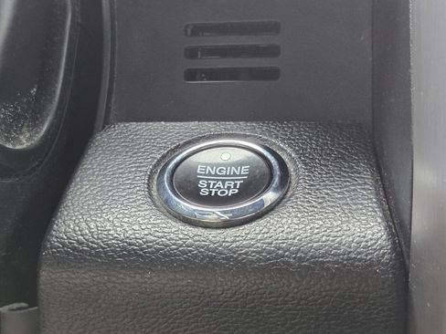 Used 2020 Ford F350 Platinum image 22