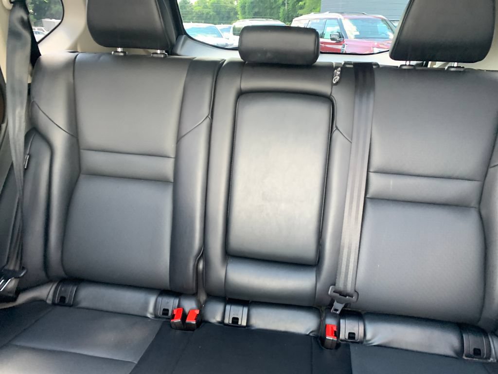 Used 2021 Nissan Rogue SV w/ Premium Package AWD/4WD image 28