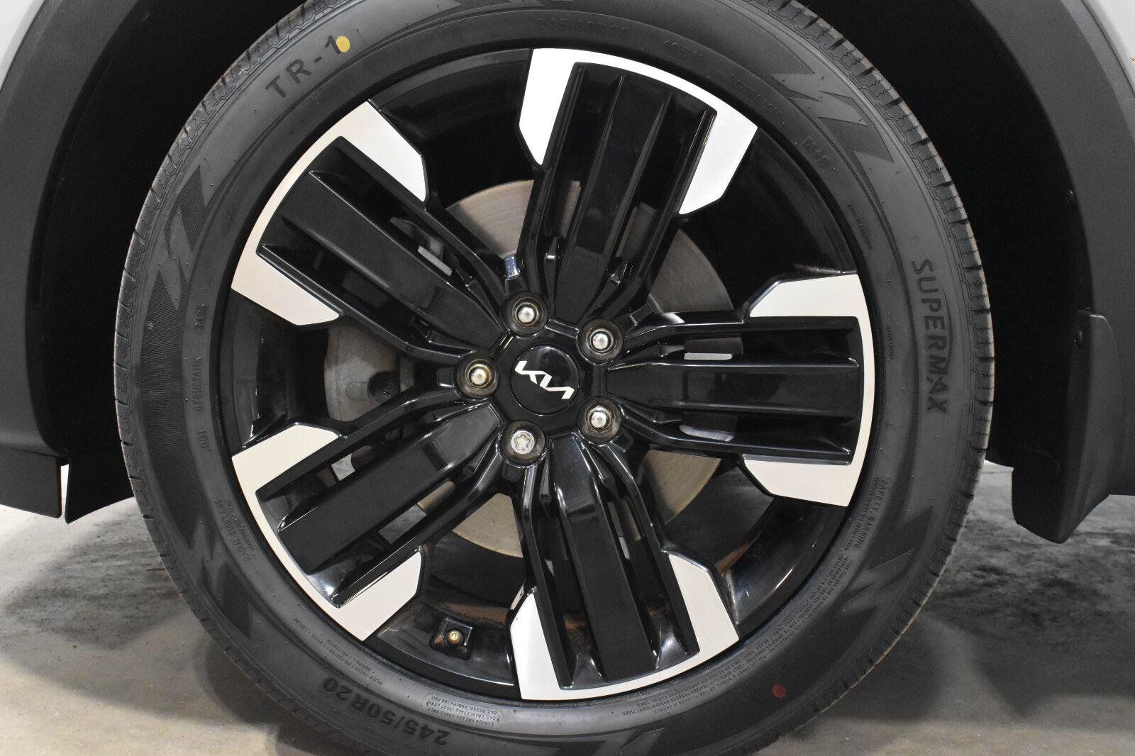 Used 2023 Kia Telluride SX Prestige AWD/4WD image 31