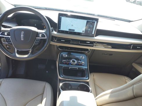 Used 2023 Lincoln Nautilus Reserve w/ Equipment Group 202A AWD/4WD image 16