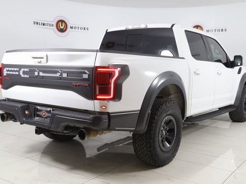 Used 2018 Ford F150 Raptor w/ Equipment Group 802A Luxury image 3