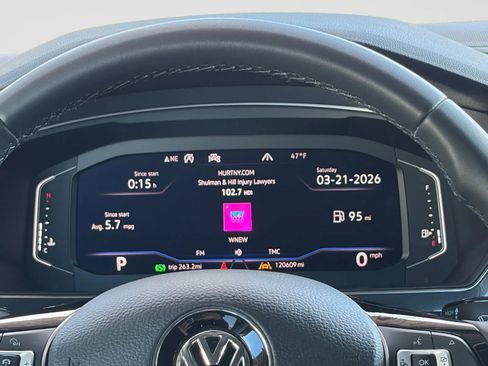 Used 2020 Volkswagen Tiguan SEL image 29