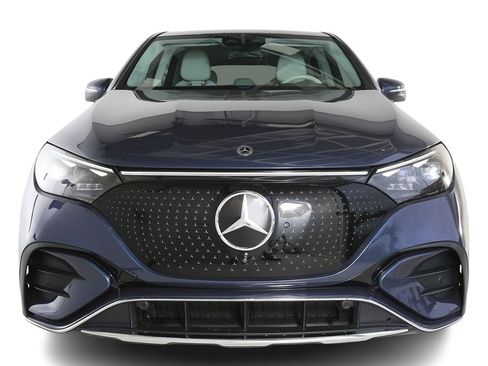 Used 2024 Mercedes-Benz EQE 350+ 4MATIC SUV w/ AMG Line Exterior Package image 6