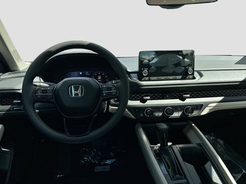 New 2025 Honda Accord SE image 16