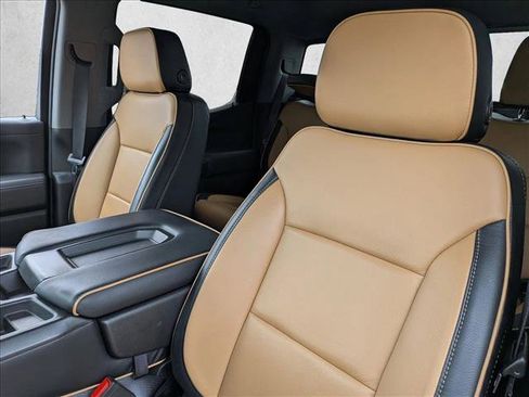 Used 2022 Chevrolet Silverado 1500 LT w/ Convenience Package II image 14