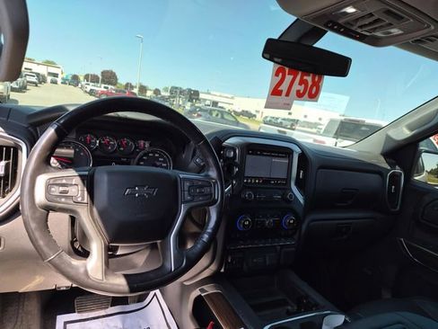 Used 2019 Chevrolet Silverado 1500 LT Trail Boss AWD/4WD image 10