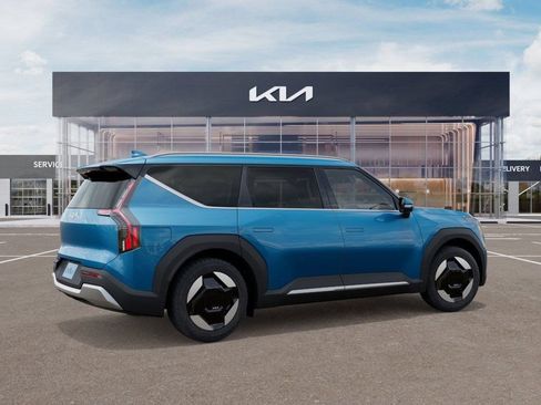 New 2026 Kia EV9 Wind AWD/4WD image 5