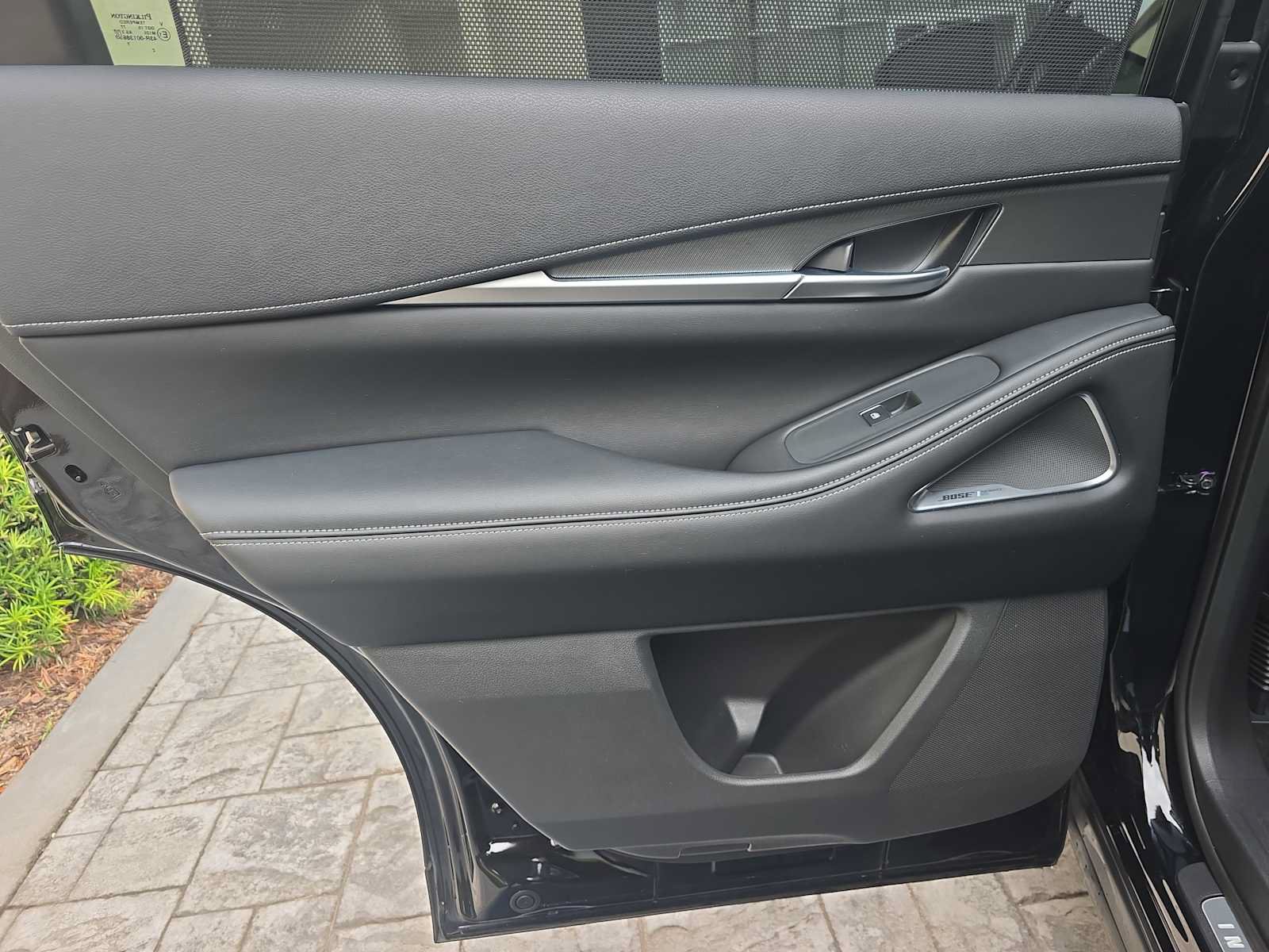Certified 2024 INFINITI QX60 Luxe w/ Vision Package FWD image 10