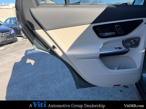 Certified 2025 Mercedes-Benz GLC 300 4MATIC image 20