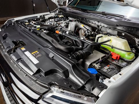 Used 2026 Ford F250 Platinum image 40