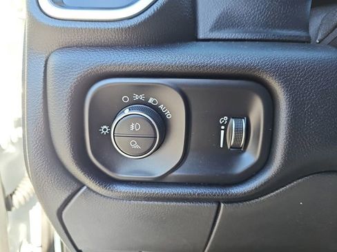 Used 2024 RAM 3500 Big Horn AWD/4WD image 29
