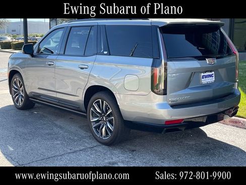Used 2023 Cadillac Escalade Sport Platinum image 4