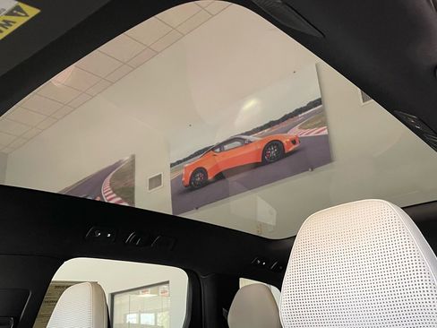 Used 2025 Volvo EX90 Ultra image 38