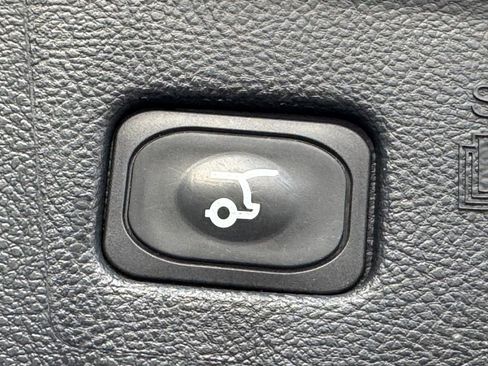 Used 2022 Ford Edge SEL w/ Convenience Package image 29