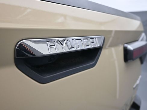 Used 2024 Hyundai Santa Cruz Limited image 11