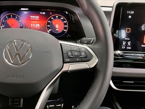 New 2026 Volkswagen Atlas Peak Edition image 19