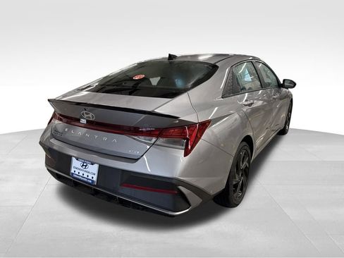 New 2026 Hyundai Elantra Sport FWD image 7