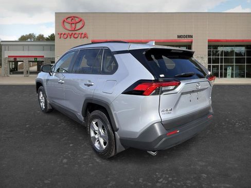 Certified 2025 Toyota RAV4 LE image 6