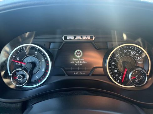 Used 2021 RAM 2500 Big Horn w/ Level B Equipment Group image 14