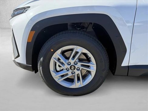 New 2026 Hyundai Tucson SE image 10