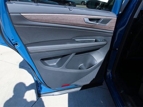 New 2026 Volkswagen Atlas SEL image 23