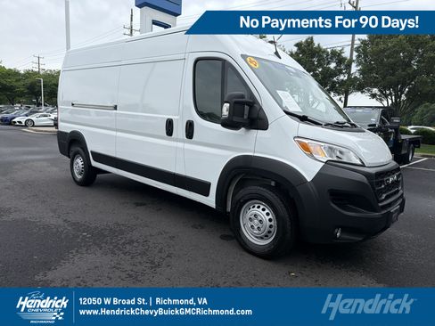 Used 2025 RAM ProMaster 2500 w/ Convenience Group FWD image 1