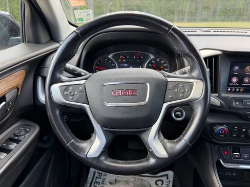Used 2021 GMC Terrain SLE w/ Driver Convenience Package FWD image 17