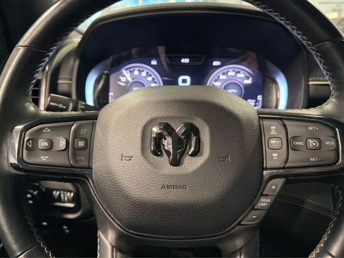 Used 2023 RAM 1500 Limited AWD/4WD image 24
