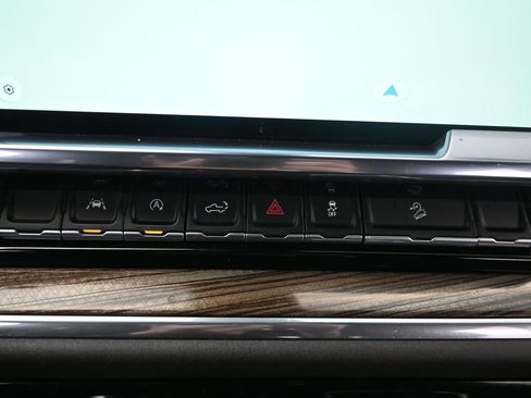 Used 2024 Chevrolet Silverado 1500 RST w/ Dark Appearance Package image 22