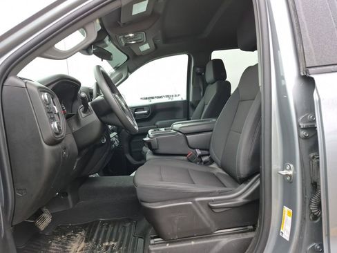 Used 2024 GMC Sierra 1500 Pro w/ Graphite Edition AWD/4WD image 3