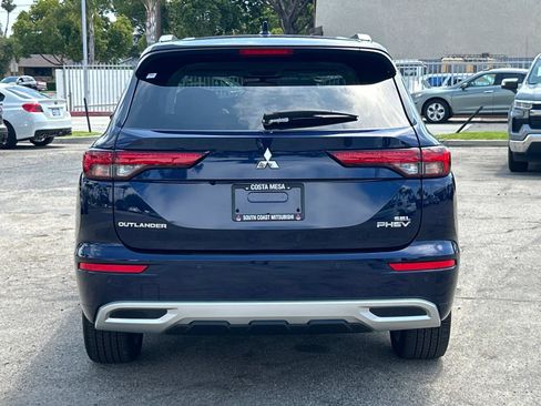 Used 2024 Mitsubishi Outlander SEL image 4