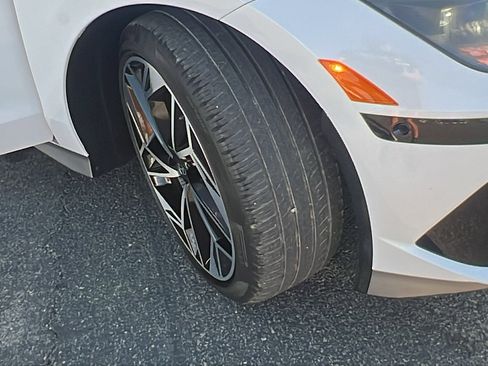 Used 2023 Hyundai Ioniq 6 Limited image 10