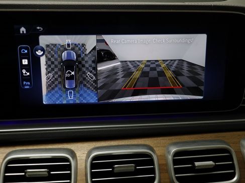 Used 2025 Mercedes-Benz GLS 450 GLS 450 image 10