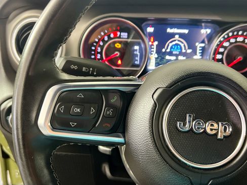 Used 2021 Jeep Wrangler Unlimited Rubicon AWD/4WD image 17
