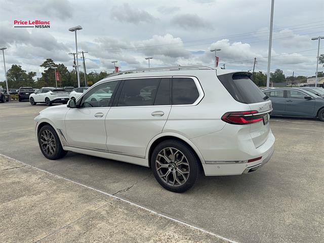 Used 2024 BMW X7 xDrive40i w/ Premium Package AWD/4WD image 5