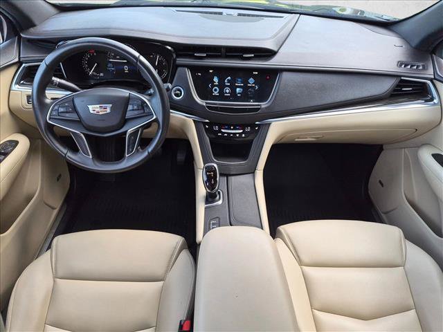 Used 2018 Cadillac XT5 AWD image 19