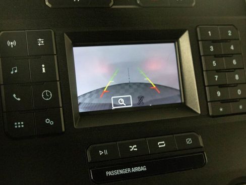 Used 2018 Ford F150 XLT image 7