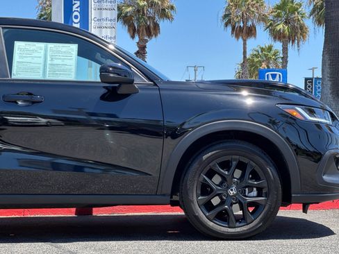 Certified 2025 Honda HR-V Sport image 34