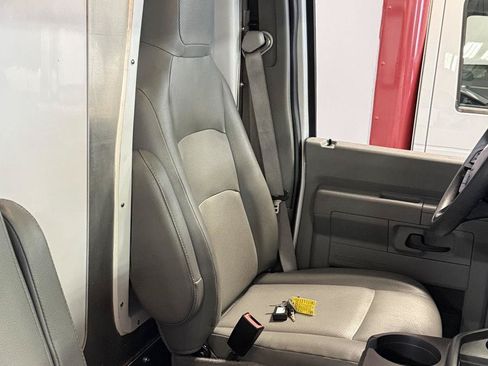 Used 2023 Ford E-350 and Econoline 350 Super Duty w/ Power Windows & Locks Group RWD image 11