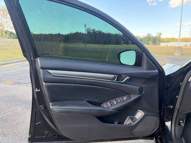 Used 2021 Honda Accord LX image 14