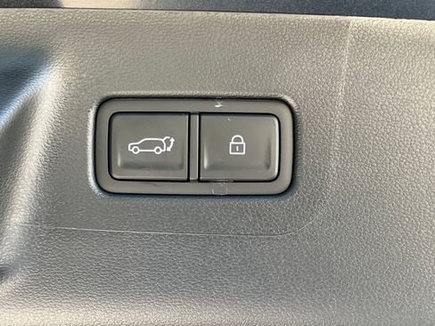 Used 2026 Hyundai Santa Fe SEL FWD image 17