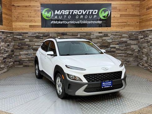 Used 2023 Hyundai Kona SEL w/ Convenience Package AWD/4WD image 2