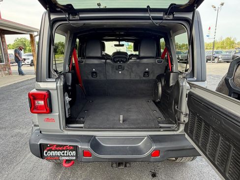 Used 2020 Jeep Wrangler Unlimited Rubicon w/ Quick Order Package 28Y Recon AWD/4WD image 6