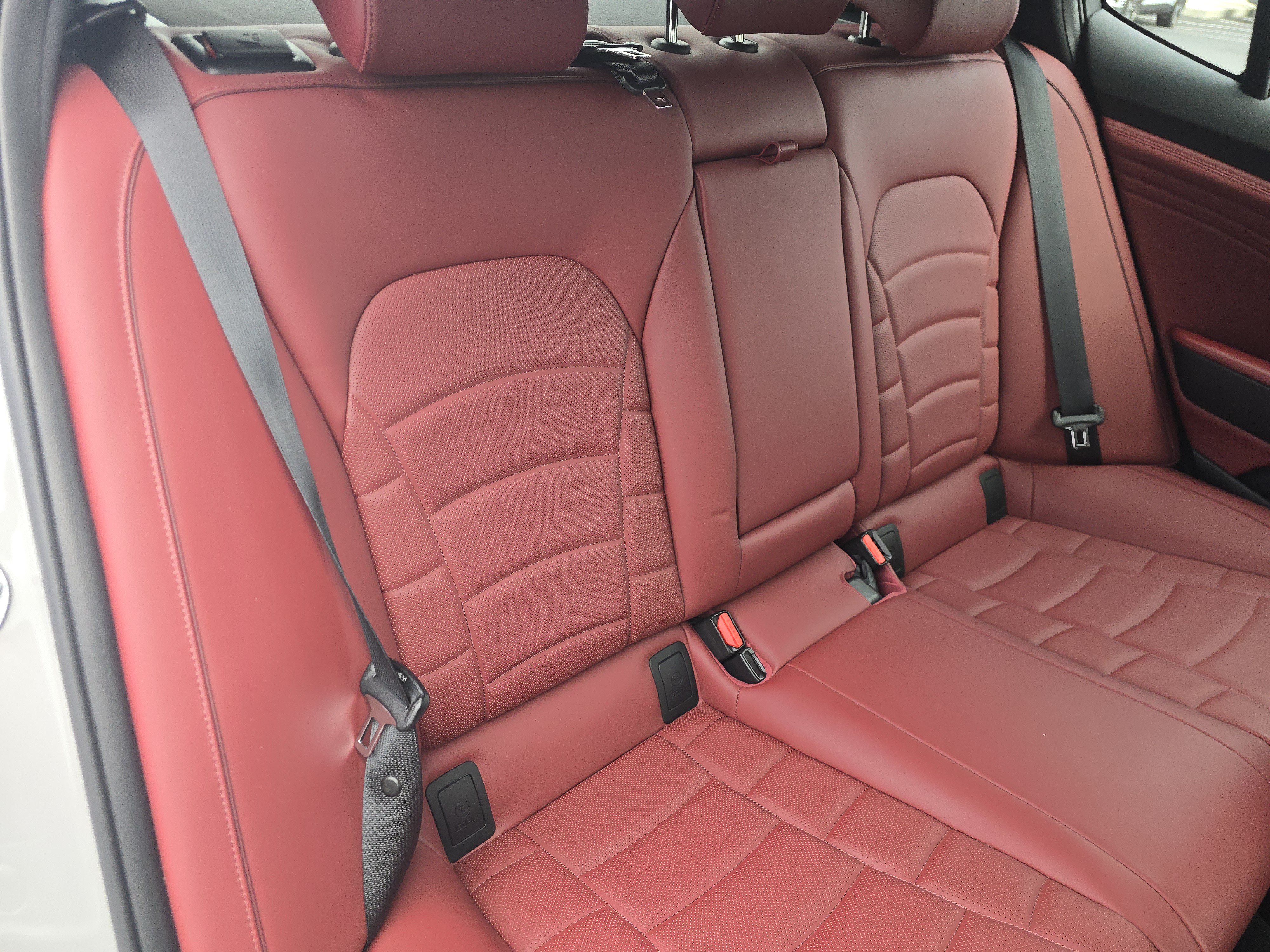 Used 2023 Kia Stinger GT2 RWD image 19
