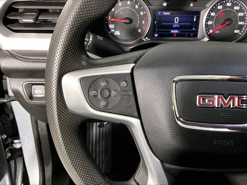 Certified 2023 GMC Acadia SLE w/ Driver Convenience Package image 23