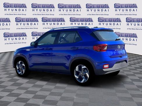 New 2026 Hyundai Venue SEL image 4