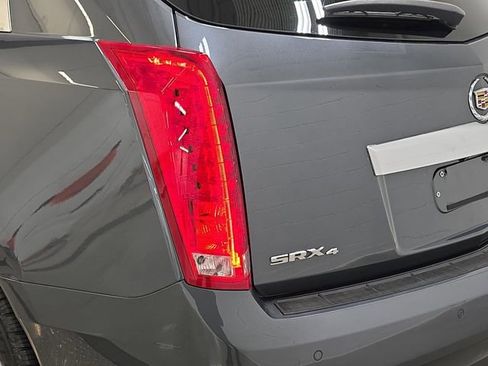 Used 2012 Cadillac SRX Luxury image 34