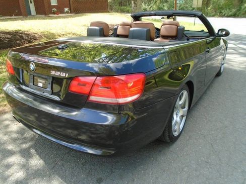 Used 2009 BMW 328i Convertible image 5