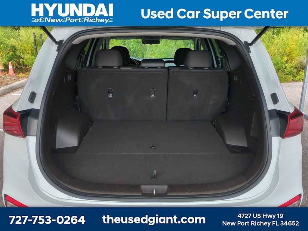 Used 2019 Hyundai Santa Fe SE FWD image 12